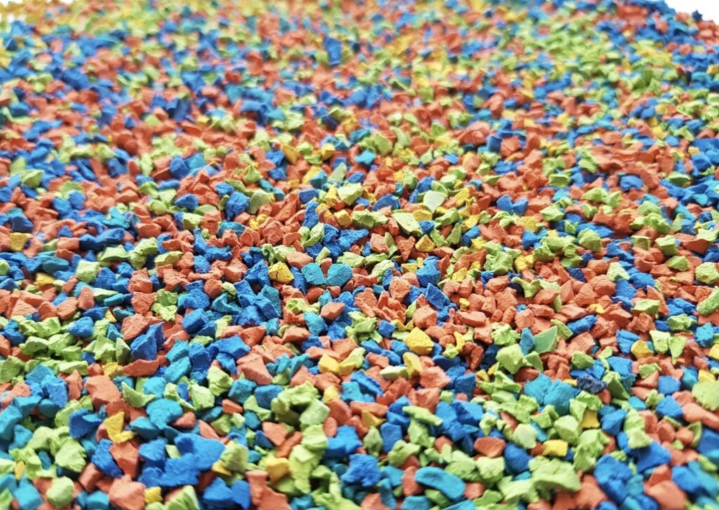 ЭПДМ крошка все цвета